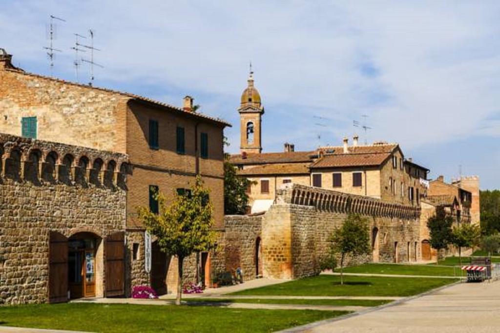 Monolocale A Buonconvento Apartment Bagian luar foto