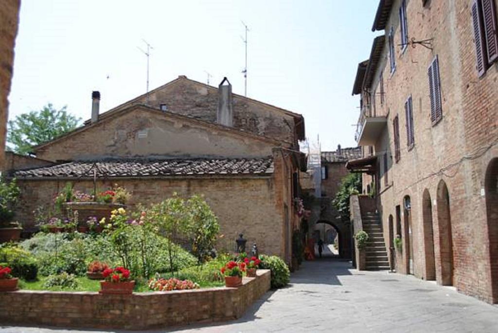 Monolocale A Buonconvento Apartment Bagian luar foto